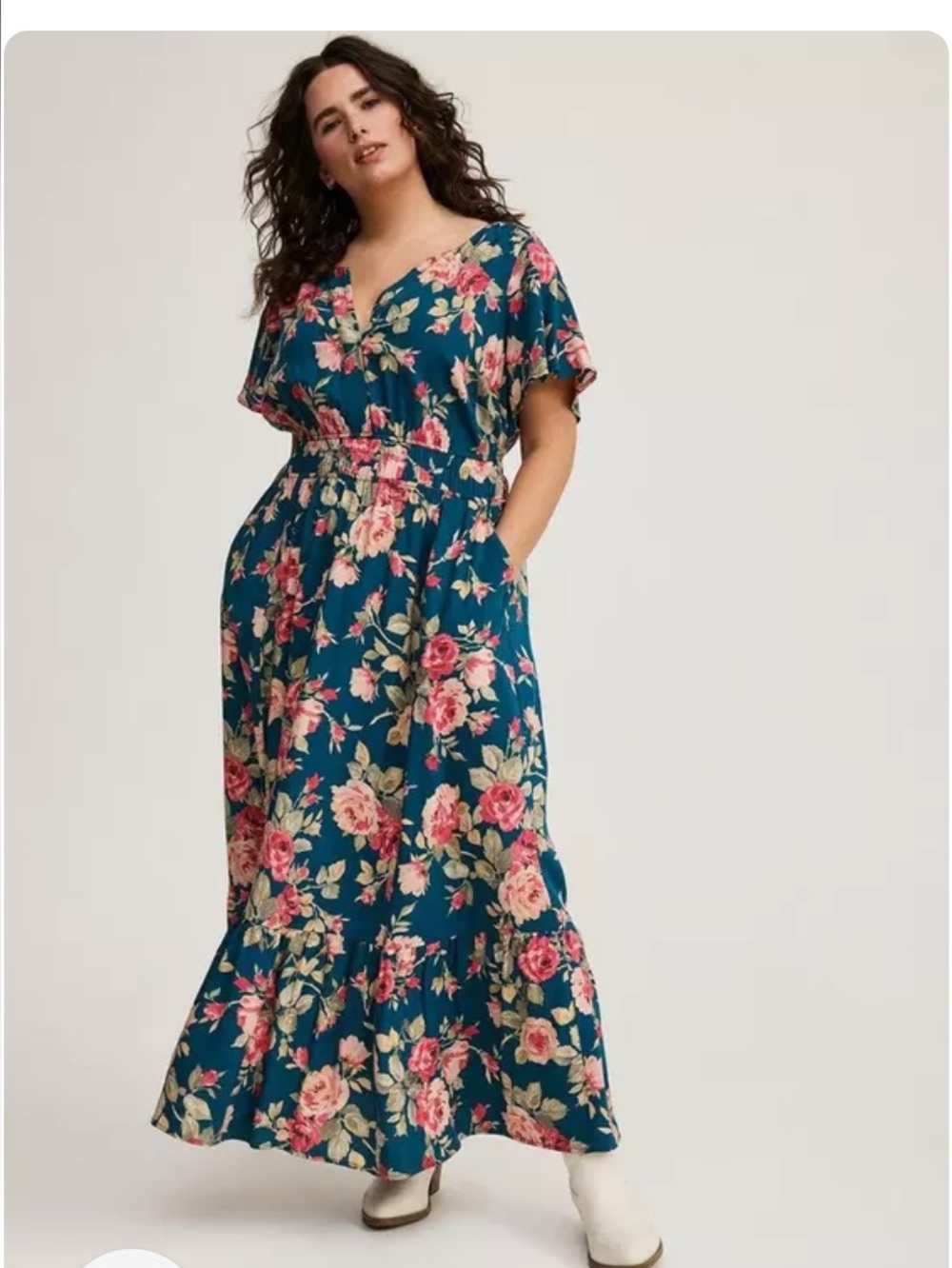 Torrid Floral V-Neck Smocked Waist Maxi Dress Size 2 (18/20) Pockets